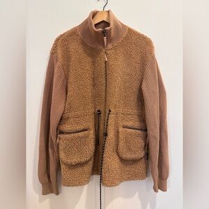 Varley Westwood Sherpa Camel Teddy Jacket with Knit Sleeves